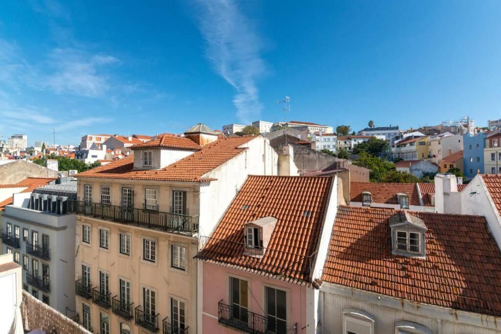 Av. Da Liberdade Comfortable Apt With Balcony Lisbon Exterior photo